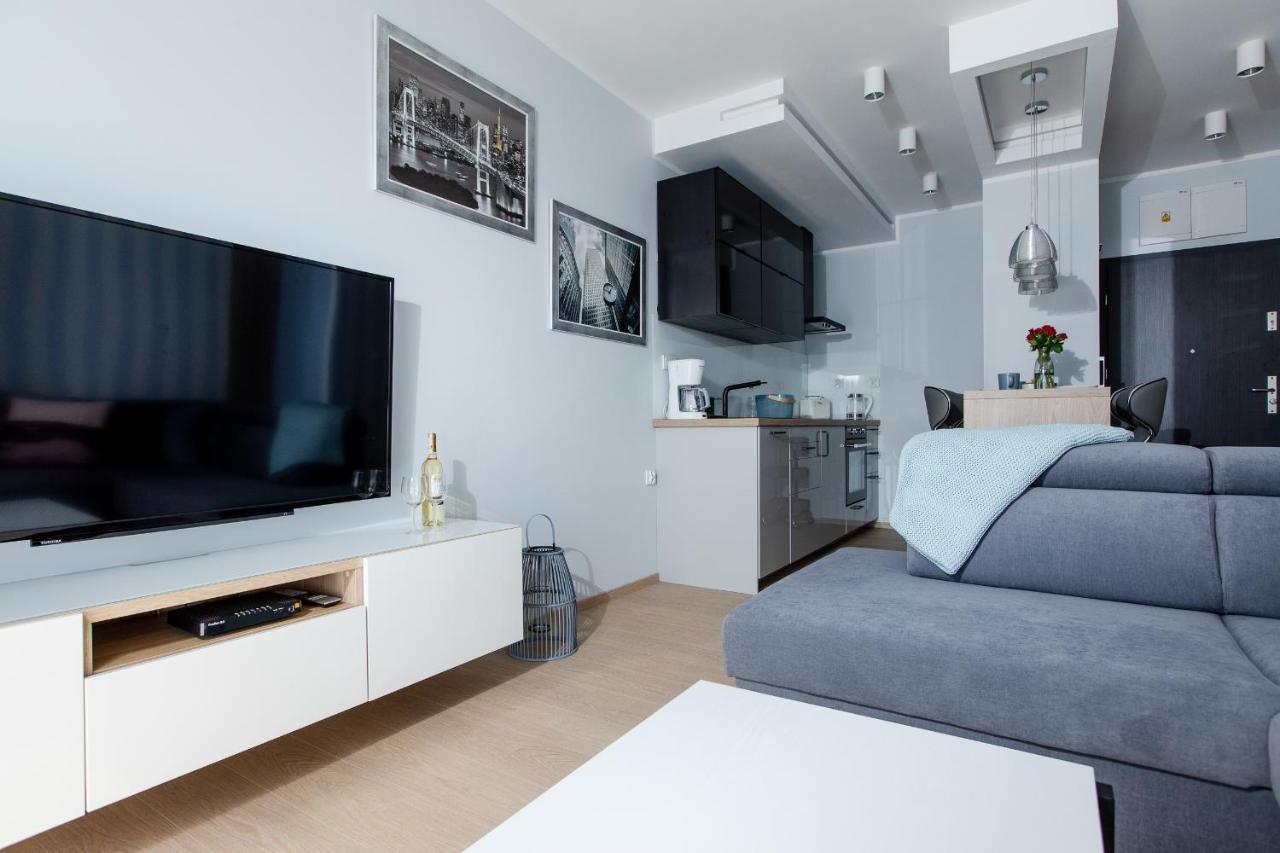 Apartament Blekitny Gardenia Dziwnow Z Widokiem Na Morze Epapartamenty Exterior photo